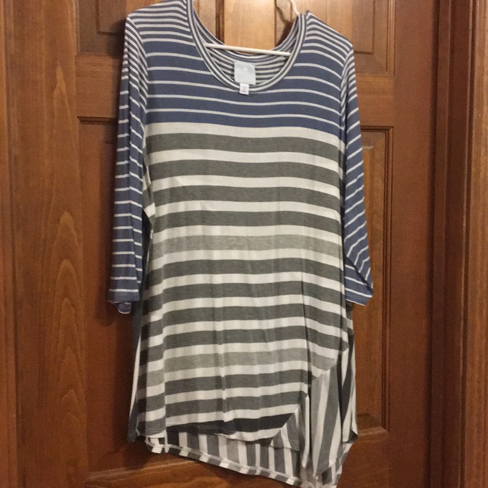 Striped tunic, asymmetrical hem, 2X